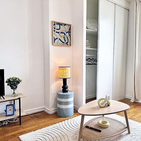 Suite Dounia Lyon Luaran gambar