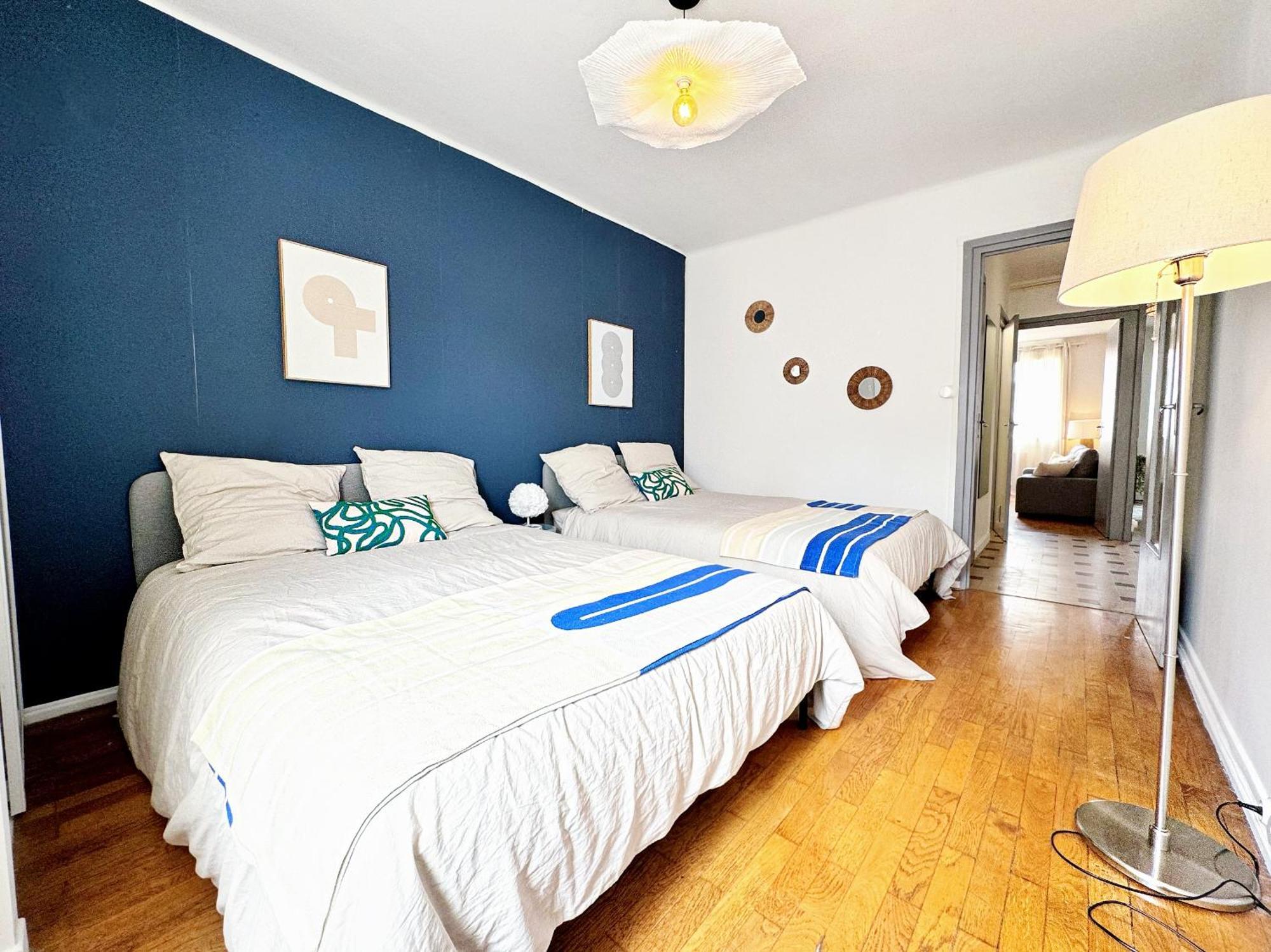 Suite Dounia Lyon Luaran gambar